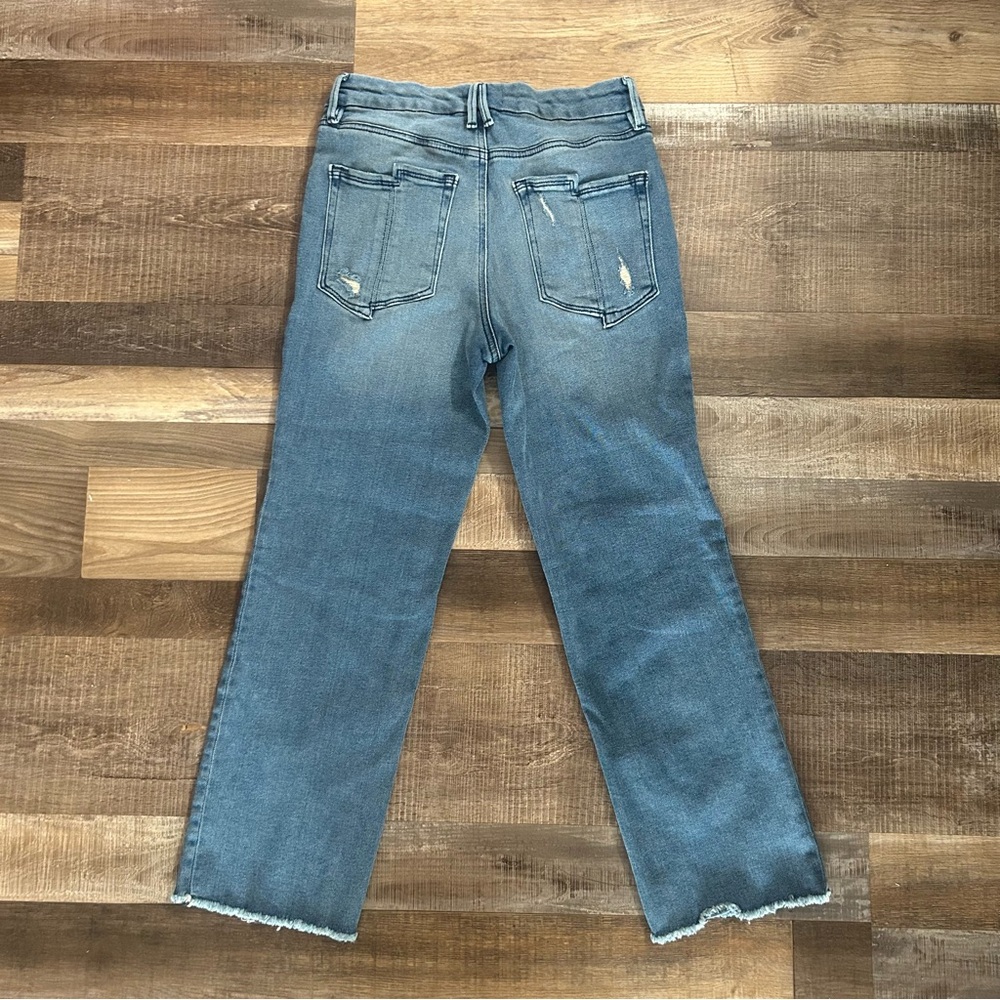 Good American Good Petite Straight Leg Light Blue Jeans - Picture 13 of 15